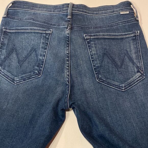 MOTHER MID RISE DAZZLER CROP FRAY WERE ALL IN THIS TOGETHER NWOT - Picture 10 of 16